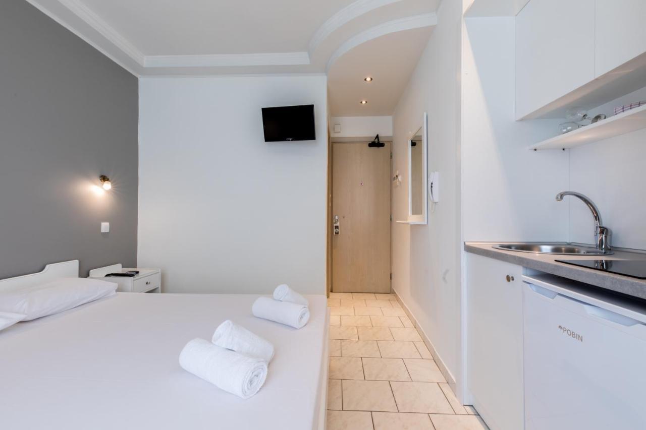 Hotel Melissanthi Паралия-Дионисиу Экстерьер фото